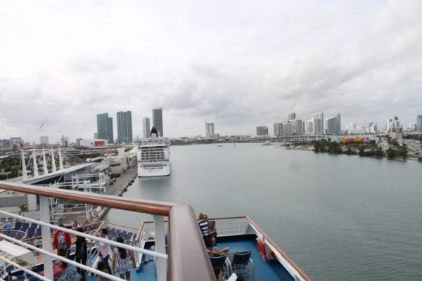 miami-liman-cruise-tur-yolcu_gemileri-miami_port
